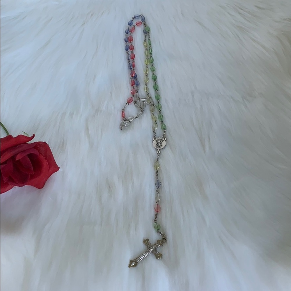 VINTAGE- LONG ROSARY BEADS WITH JESUS CROSS - Picture 8 of 12